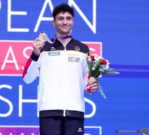 podium mag floor ph simone ferraro sfa01032